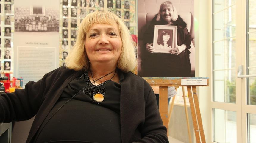 Türkiye'nin en yaşlı fenomeni 'Süslü Füsun' ile tanışın!