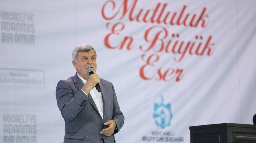 Karaosmanoğlu, belediye personeline veda etti