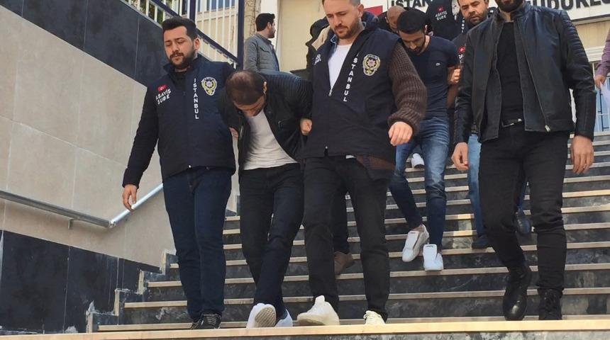 "Sürüngenler" çetesinin estetik yaptıran lideri lüks rezidansta yakalandı!