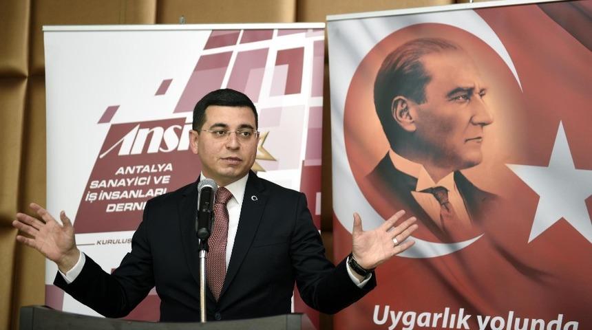 T&uuml;t&uuml;nc&uuml;: " Vakıf &Ccedil;iftliği ve eski Dokuma Fabrikası arazisi i&ccedil;in hukuki t&uuml;m tedbirler alındı"