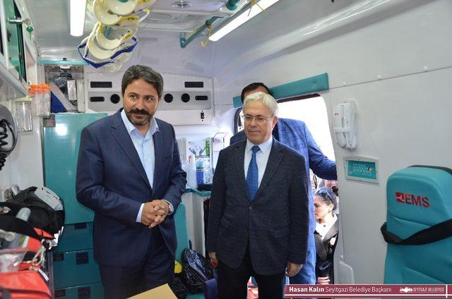 Seyitgazi’ye son teknoloji ile donatılmış ambulans