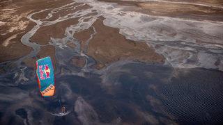 Türkiye'de ilk! Kitesurf tutkunları Red Bull Salt Rush'ta buluşacak