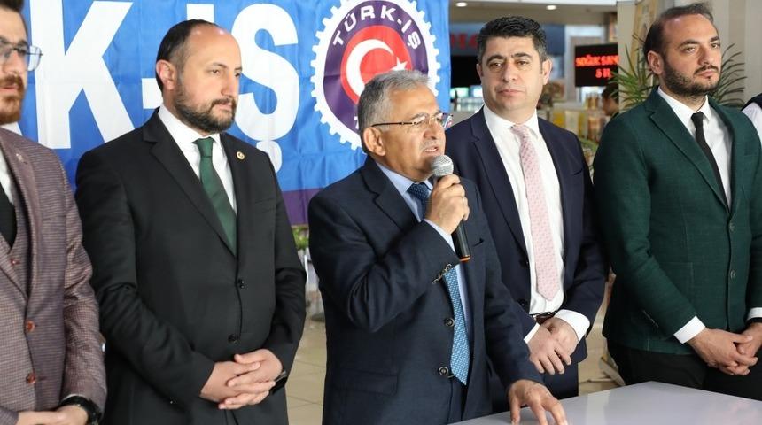 Başkan Memduh B&uuml;y&uuml;kkılı&ccedil;: