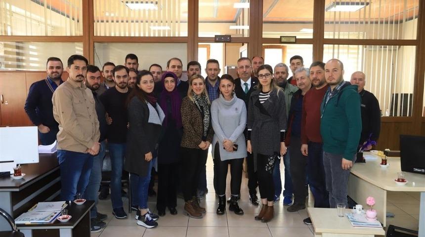 Se&ccedil;en, Belediye personellerine veda ediyor