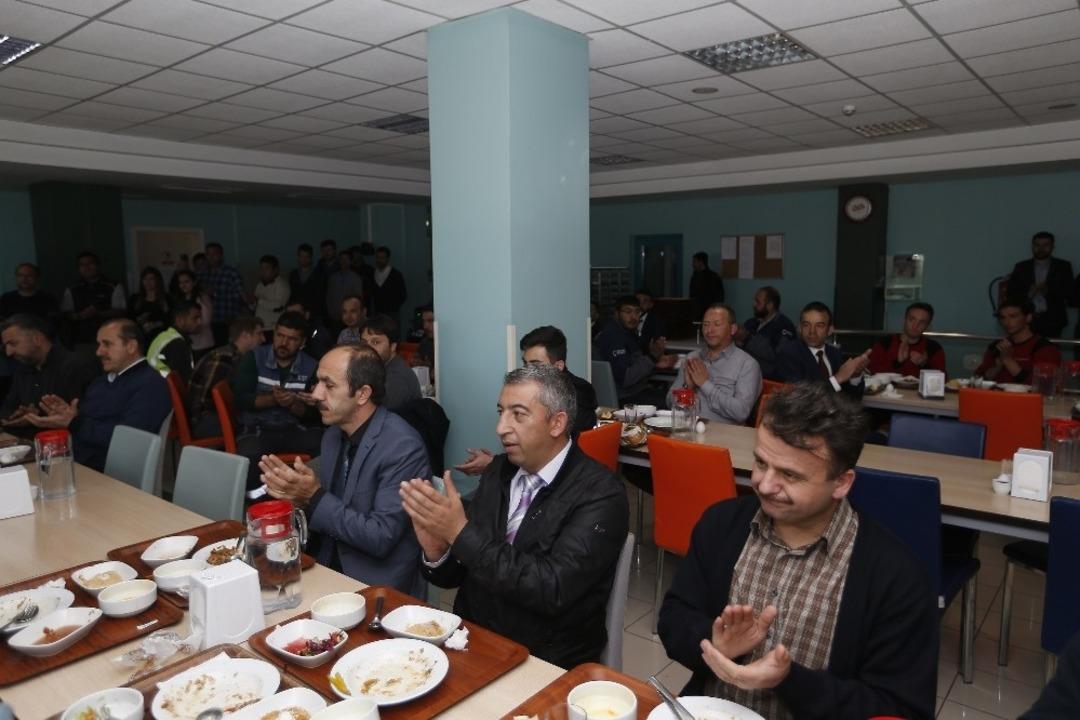 Başkan Çelik’ten ulaşıma veda