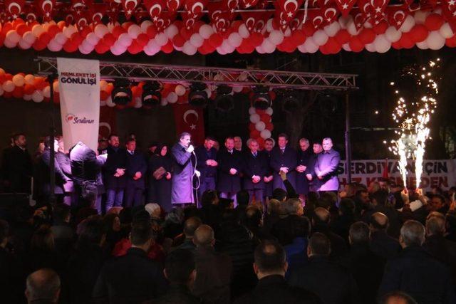 Başkan Alemdar Kemalpaşa Mahallesinde miting düzenledi