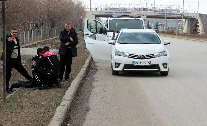 Çocuklarının gözü önünde yaptı!  Vahşet G4