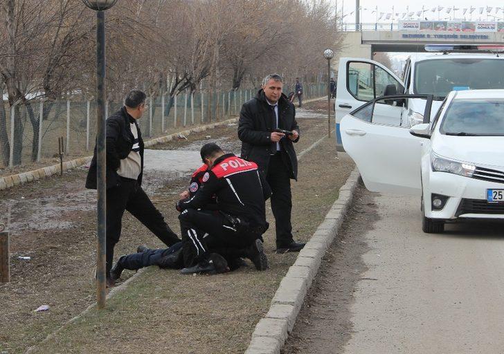 Çocuklarının gözü önünde yaptı!  Vahşet G5