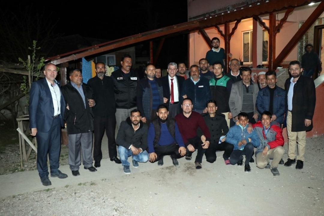 Dr. Aydoğan Arslan, ziyaretlerini s&uuml;rd&uuml;r&uuml;yor