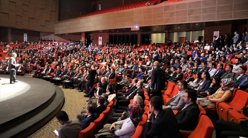 T&uuml;rkiye Teknoloji Buluşmaları konferansında g&uuml;&ccedil; ve değer vurgusu