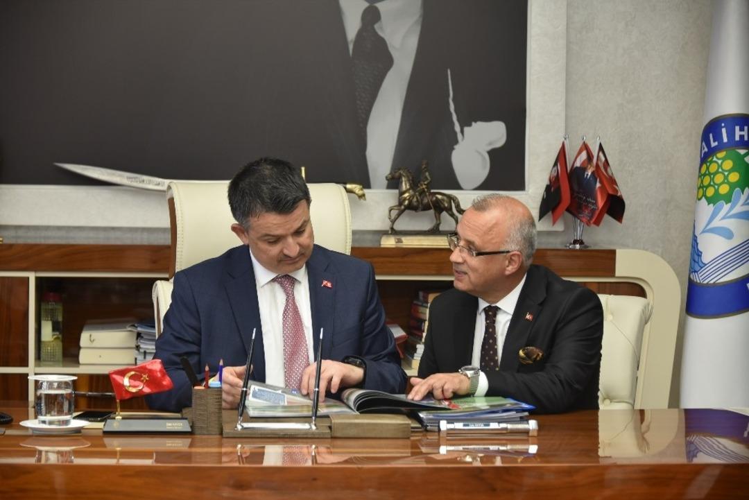 Bakan Pakdemirli, Başkan Kayda&rsquo;yı ziyaret etti