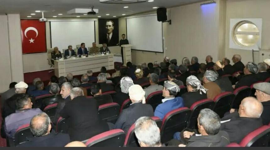 Vali Akbıyık, emekli korucuları ile bir araya geldi