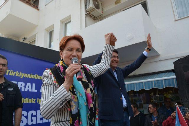 Meral Akşener’den Mehmet Tosun’a tam testek