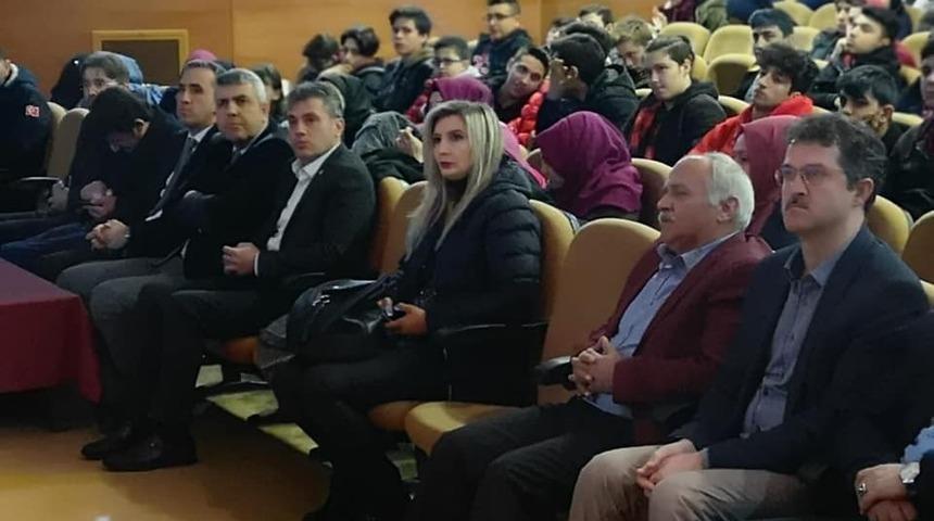 Eğitim-Bir-Sen&rsquo;den &Ccedil;anakkale Zaferi sergisi ve konferansı