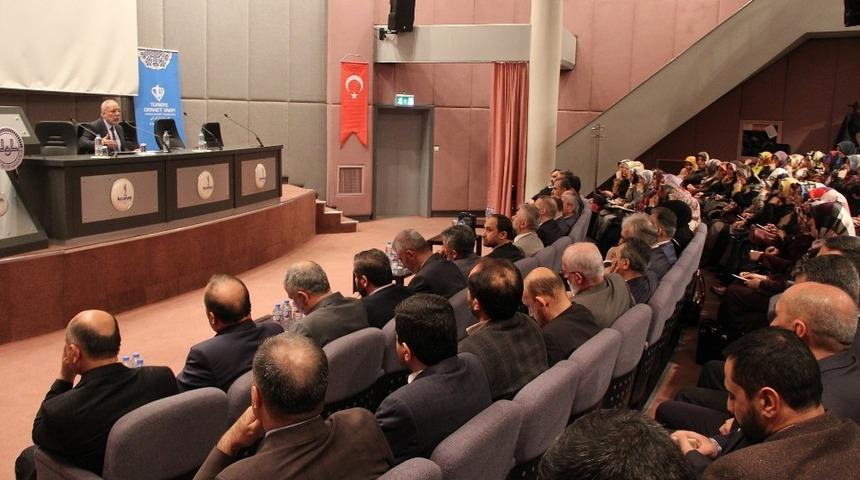 H&uuml;seyin Kayapınar&rsquo;dan &rsquo;Fetva Usul&uuml;&rsquo; semineri