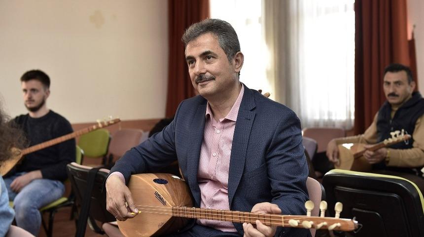 AK Parti Mamak Belediye Başkan adayı K&ouml;se&rsquo;den k&uuml;lt&uuml;r merkezine ziyaret