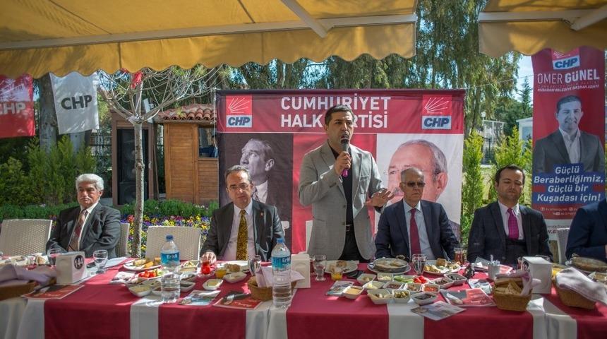 Kuşadası Şof&ouml;rler Odası Başkanı H&uuml;sn&uuml; &Ouml;ten; &ldquo;Benim adayım &Ouml;mer G&uuml;nel&rdquo;