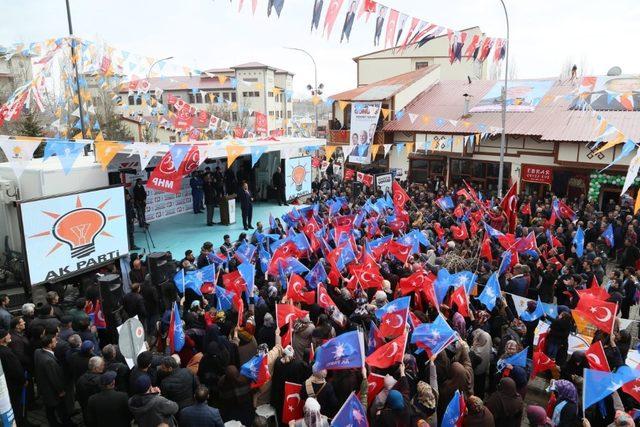 AK Parti Erzurum Milletvekili Akdağ ilçe ilçe geziyor