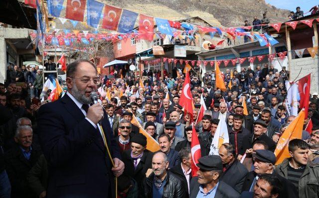 AK Parti Erzurum Milletvekili Akdağ ilçe ilçe geziyor