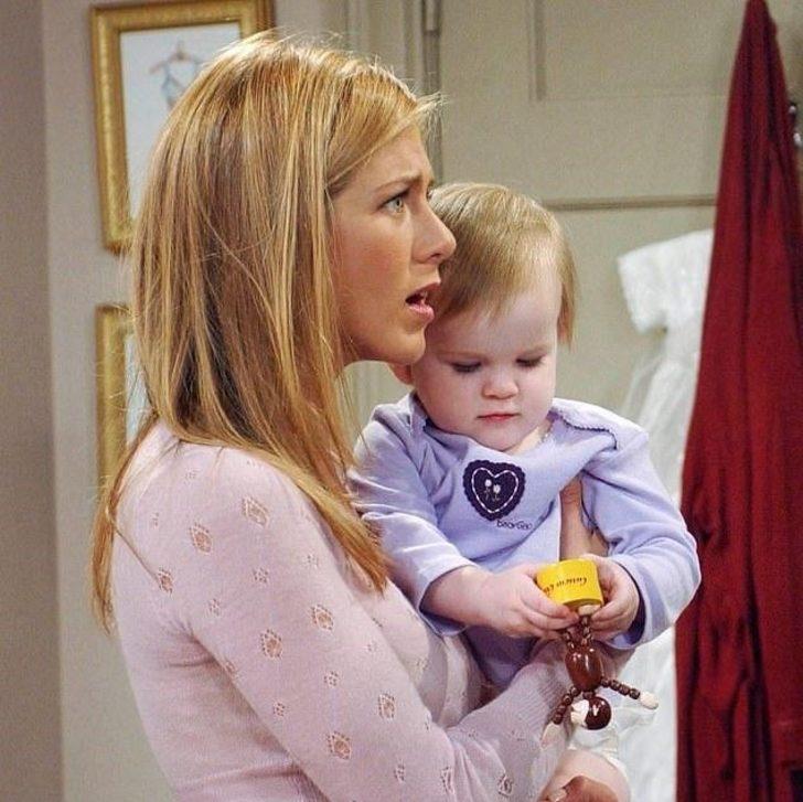 Friends dizisinde Ross ve Rachel'ın çocukları artık genç kız  G1