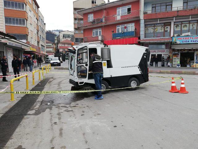 Temizlik işçisi, mesai arkadaşını pompalı tüfekle öldürdü