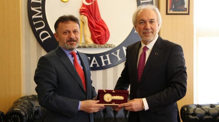 Başkan Sara&ccedil;oğlu&rsquo;ndan Rekt&ouml;r G&ouml;ren&rsquo;e veda ziyareti