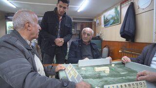 Kahvehanelere gidip herkese bunu sordular