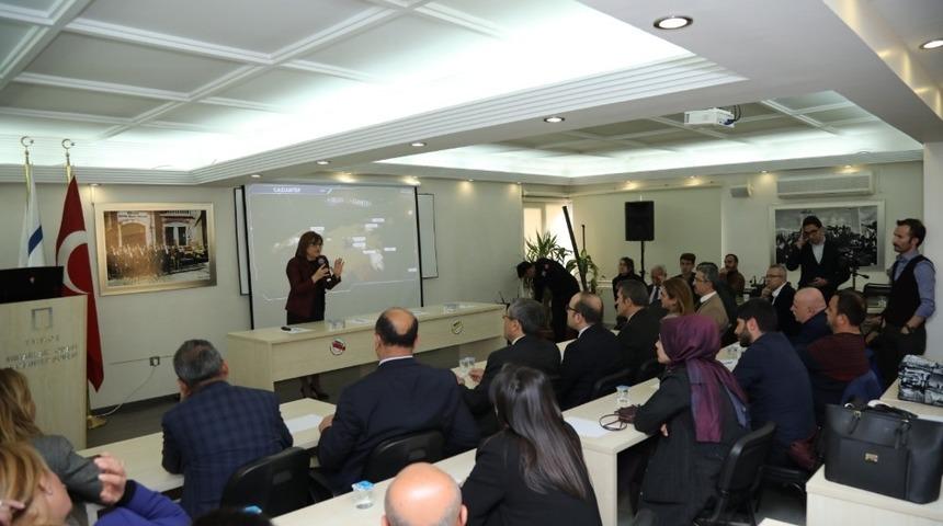 Fatma Şahin mimarlarla buluştu