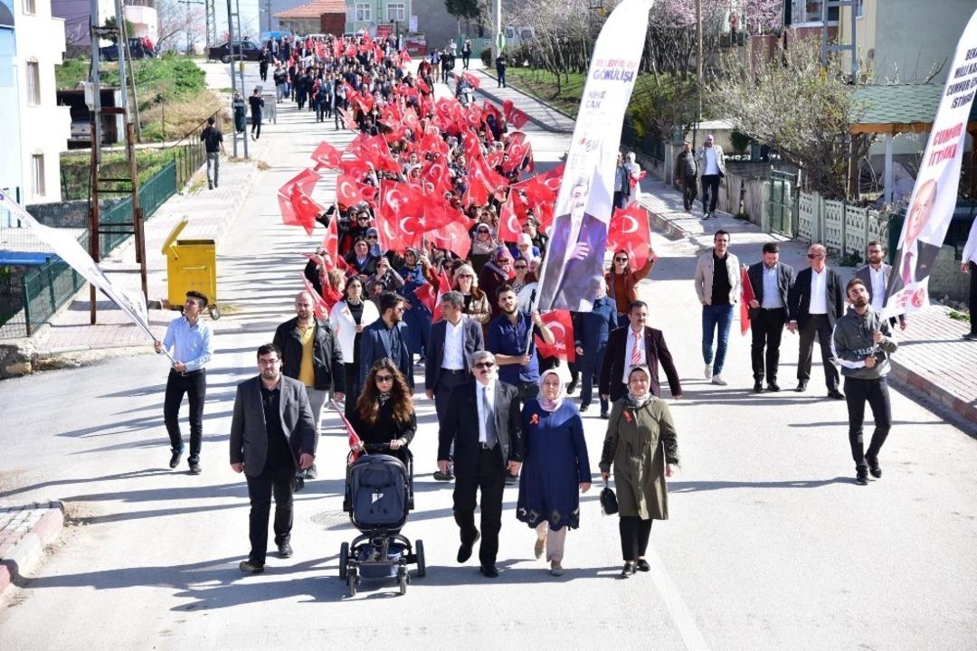 AK Parti&rsquo;den coşkulu y&uuml;r&uuml;y&uuml;ş