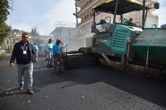 Alanya Belediyesi 5 yılda 1000 kilometre asfalt yaptı