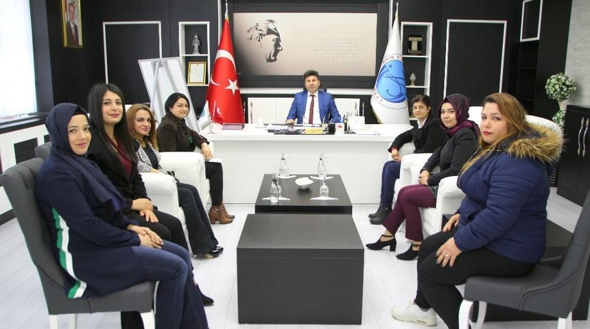 Kardelenler Derneği&rsquo;nden Rekt&ouml;r Karacoşkun&rsquo;a ziyaret