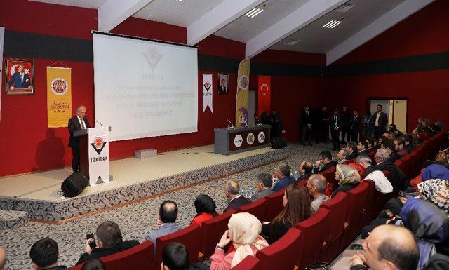 Rektör Çomaklı: “Düşüncelerdeki kıvılcımlar meşaleye dönüşecek”