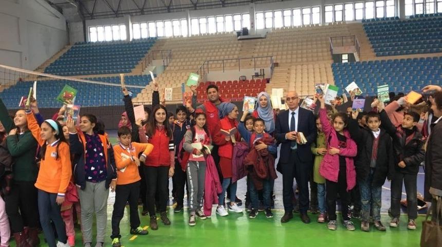 Ergani&rsquo;de kitap okuma etkinliği