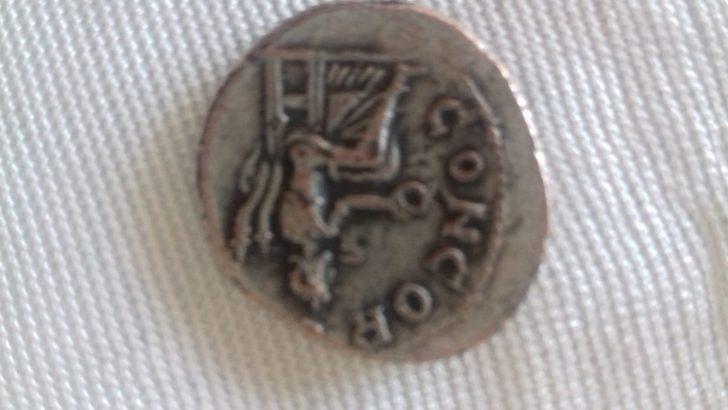 Kayseri’de 102 sikke ele geçirildi G1