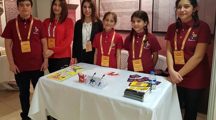 Bilge Koleji bilimde başarıya doymuyor
