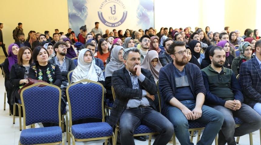 Doğu T&uuml;rkistan&rsquo;daki esaret anlatıldı