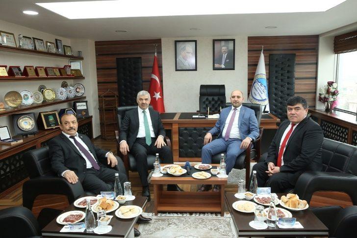 Başkan Çelik iş alemini ziyaret etti G3