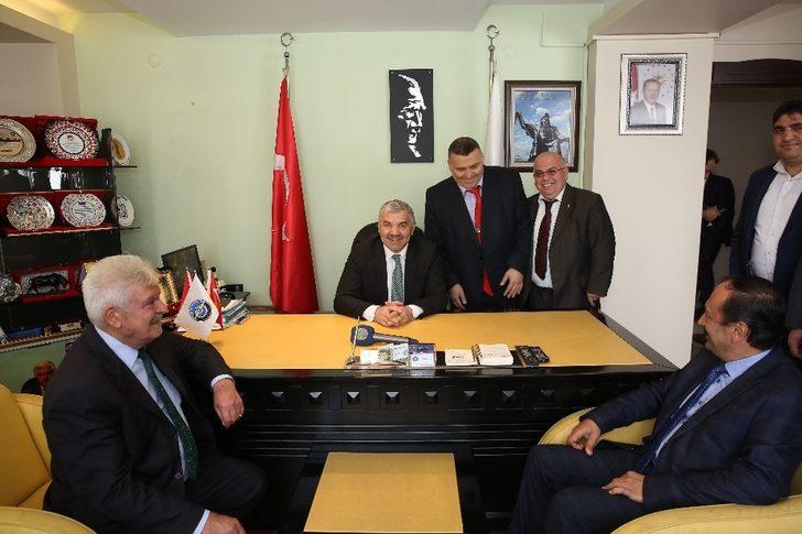 Başkan Çelik iş alemini ziyaret etti G4