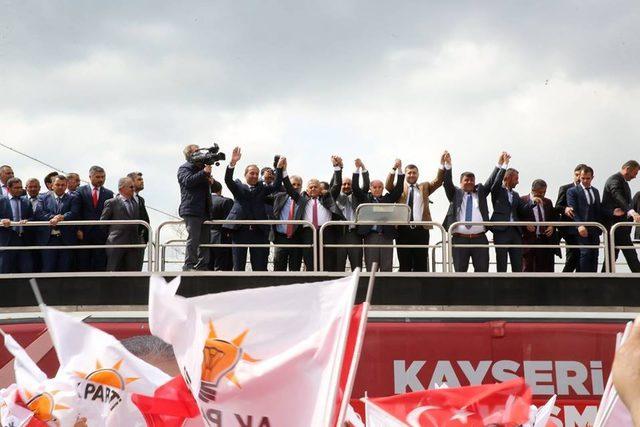 İYİ Parti Tomarza İlçe Yönetimi istifa ederek Cumhur İttifakı’na katıldı