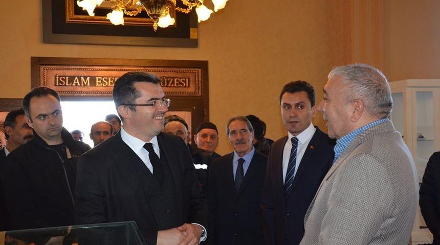 Erzurum Valisi Memiş, &Ccedil;at İslam Eserleri M&uuml;zesi&rsquo;ndeydi