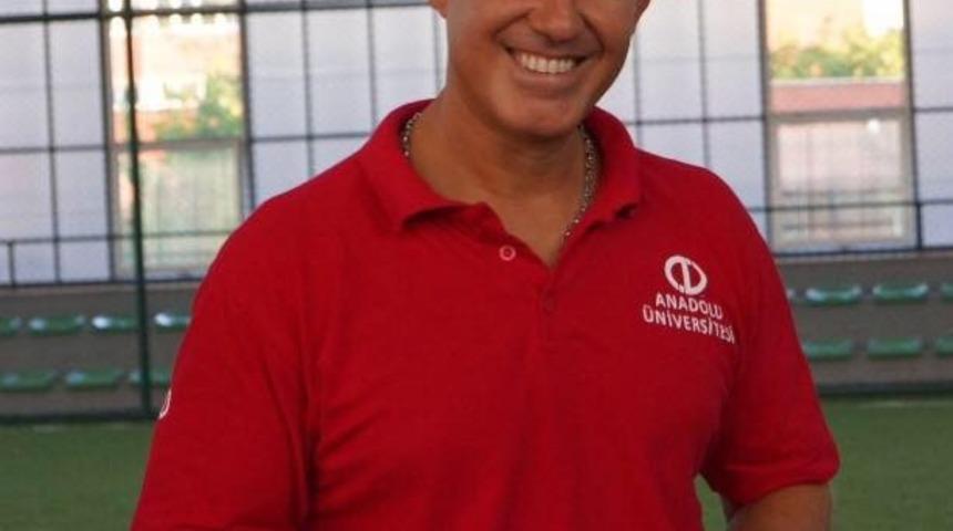 Anadolu &Uuml;niversitesinden Milli Takıma başantren&ouml;r transferi