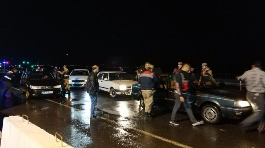 Jandarmadan şok uygulama