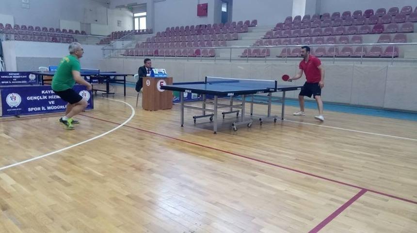 B&uuml;y&uuml;kler Masa Tenisi İl Birinciliği Tamamlandı