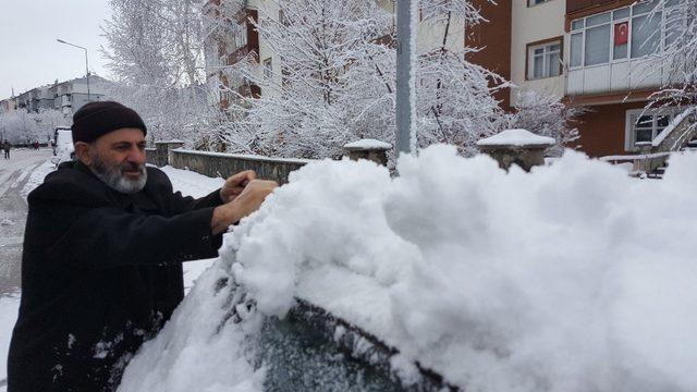 Erzurum’da kar yağışı