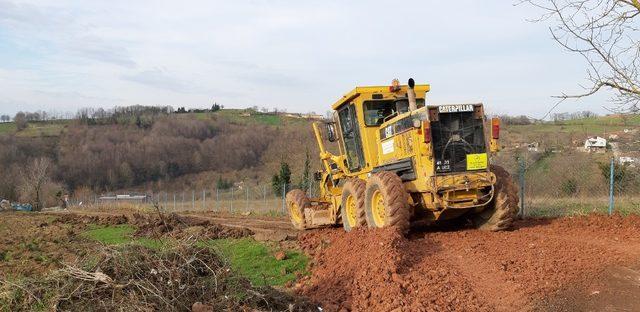 İzmit’te çalışmalar hız kesmeden devam ediyor