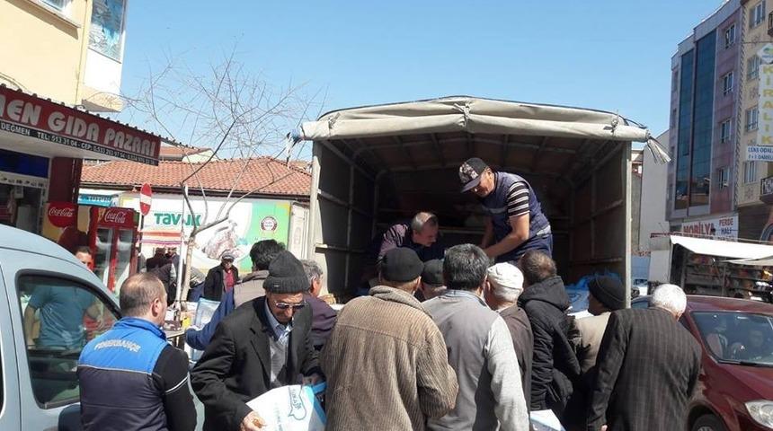 Sıfır atık projesine ekolojik bez &ccedil;anta desteği