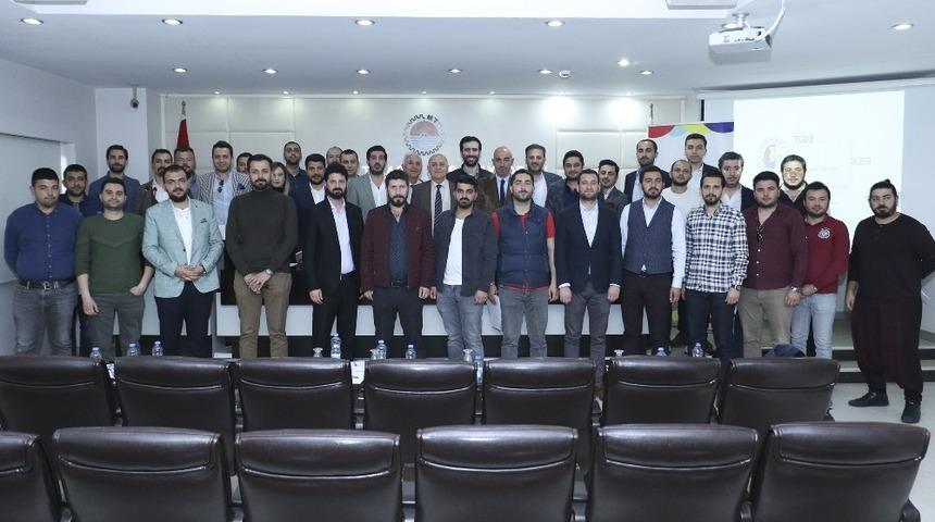 Mersinli gen&ccedil; girişimciler, tanışma toplantısında buluştu