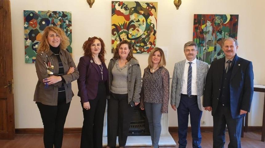 1002. Gece Sergisi Ege &Uuml;niversitesinde a&ccedil;ıldı