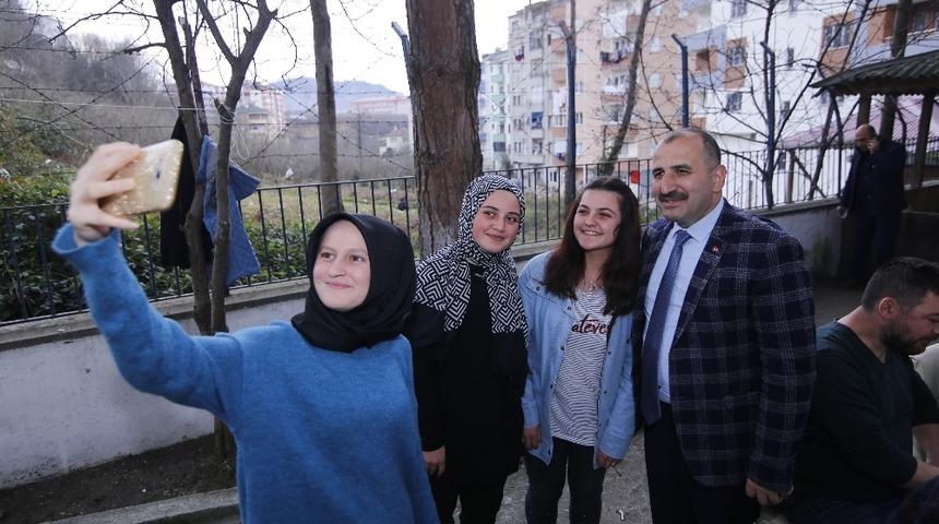 Cumhur İttifakı Arsin Belediye Başkan Adayı G&uuml;rsoy: "Vatandaş ne istediyse projelerimizde var"