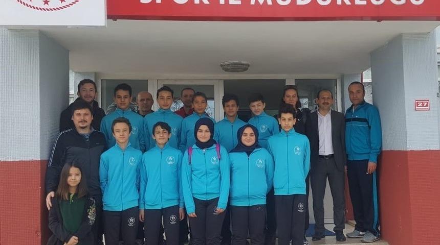 D&uuml;zceli y&uuml;z&uuml;c&uuml;ler il m&uuml;d&uuml;r&uuml;n&uuml; ziyaret etti